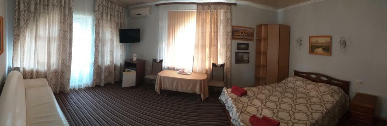 Fiesta Hotel Bilhorod-Dnistrovskyy Luaran gambar